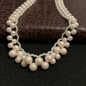 2/$10 Handmade beautiful beaded pearl necklace